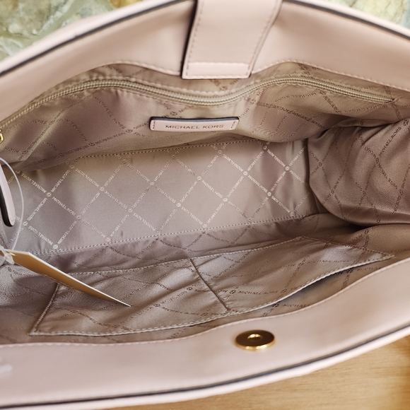 Michael Kors Serena Large Shoulder Tote Bag Pink - Picture 5 of 8